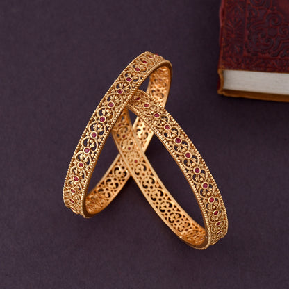 SOUTH INDIN TRENDY GOLD BANGLES
